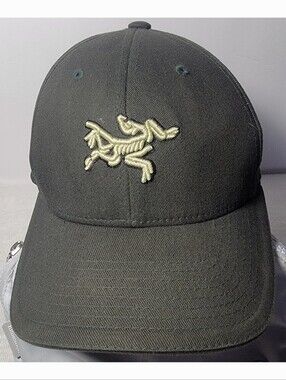 Arc’teryx Flexfit  Conifer Green Ball Cap Hat